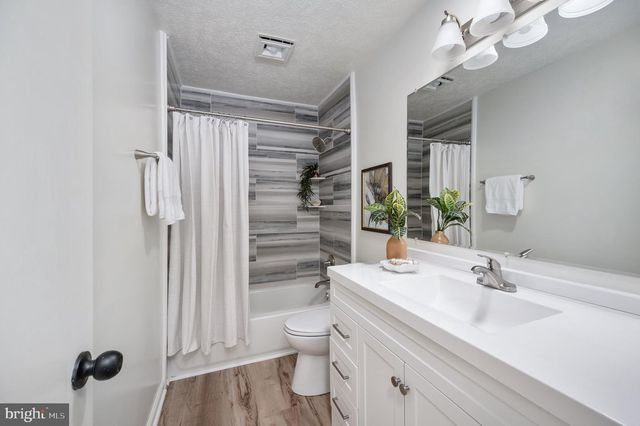 119 LARKSPUR LN, Locust Grove, VA 22508