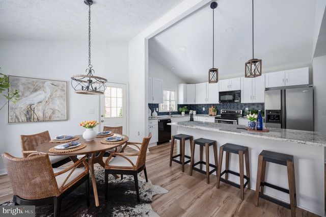 119 LARKSPUR LN, Locust Grove, VA 22508