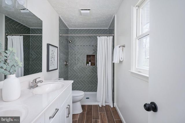 119 LARKSPUR LN, Locust Grove, VA 22508