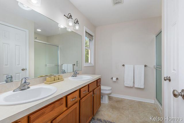 2222 Beatrice Drive Ne, Grand Rapids Twp, MI 49505