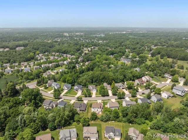 2222 Beatrice Drive Ne, Grand Rapids Twp, MI 49505