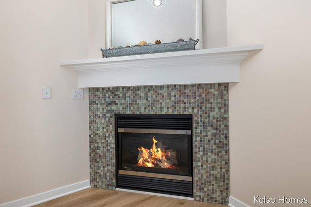 2222 Beatrice Drive Ne, Grand Rapids Twp, MI 49505
