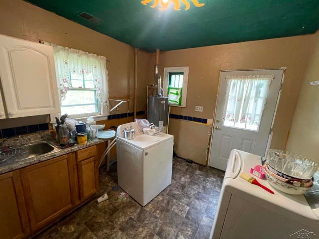 2712 Collingwood Street, Saginaw, MI 48601