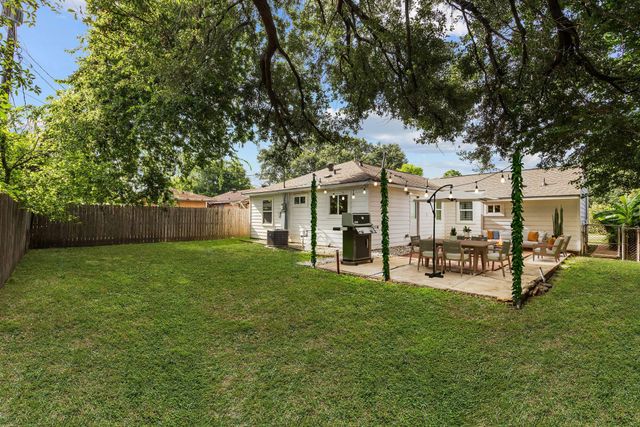 7515 Magnolia Street, Houston, TX 77023