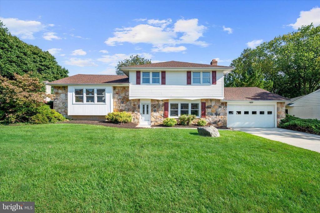 2309 PAULWYNN RD, WILMINGTON, DE 19810 — exterior
