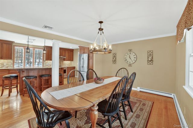 423 Rutledge Drive, Yorktown Heights, NY 10598