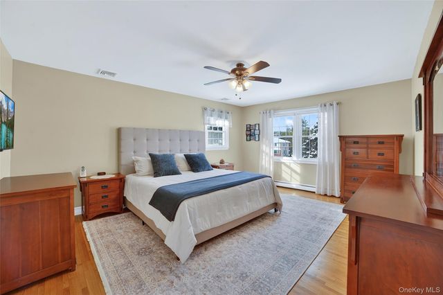 423 Rutledge Drive, Yorktown Heights, NY 10598