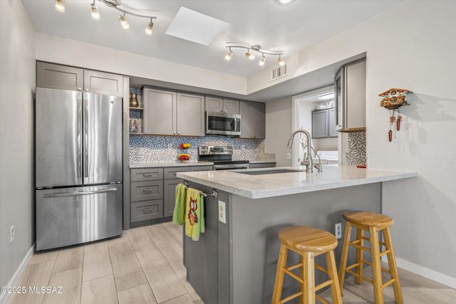 14306 N Copperstone Drive, Oro Valley, AZ 85755