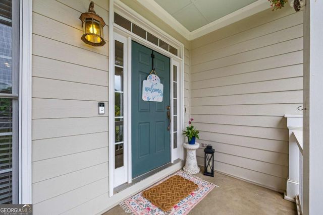 1080 Lakeside Court, Bishop, GA 30621