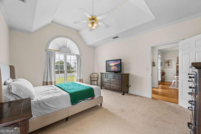 1080 Lakeside Court, Bishop, GA 30621