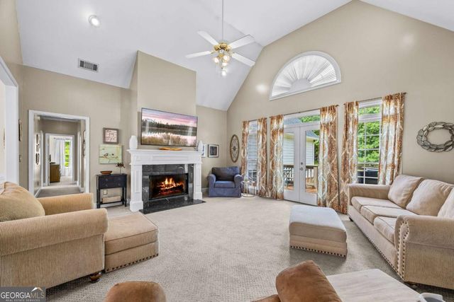 1080 Lakeside Court, Bishop, GA 30621