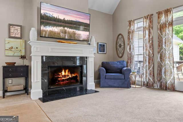 1080 Lakeside Court, Bishop, GA 30621