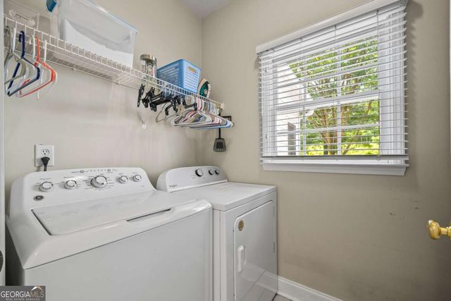 1080 Lakeside Court, Bishop, GA 30621