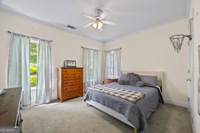 1080 Lakeside Court, Bishop, GA 30621