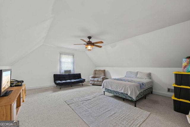 1080 Lakeside Court, Bishop, GA 30621