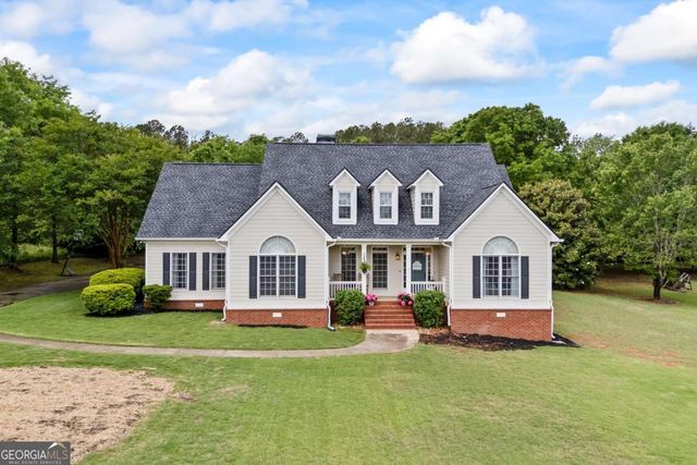 1080 Lakeside Court, Bishop, GA 30621