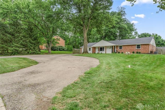 25 Eleanor Drive, Springboro, OH 45066