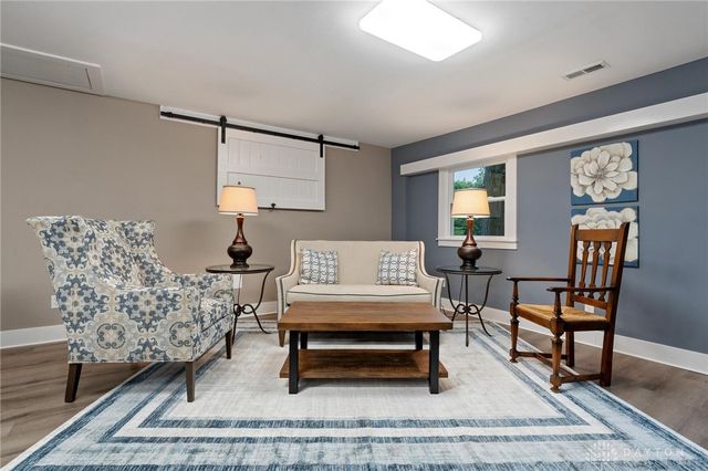 25 Eleanor Drive, Springboro, OH 45066