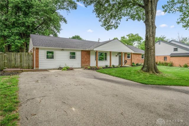 25 Eleanor Drive, Springboro, OH 45066