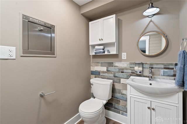25 Eleanor Drive, Springboro, OH 45066