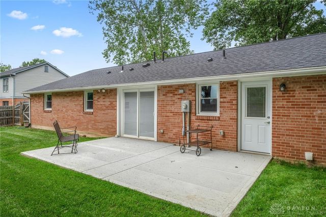 25 Eleanor Drive, Springboro, OH 45066