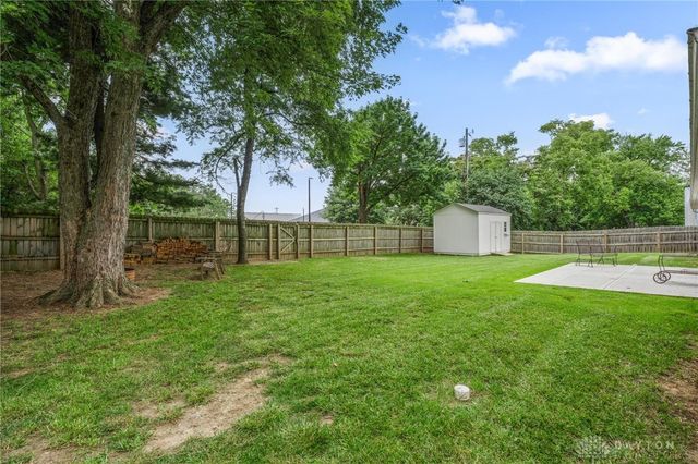 25 Eleanor Drive, Springboro, OH 45066