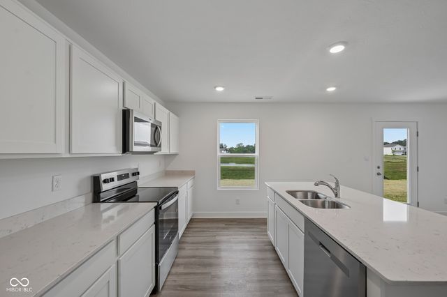 6739 Henley Way, Indianapolis, IN 46221