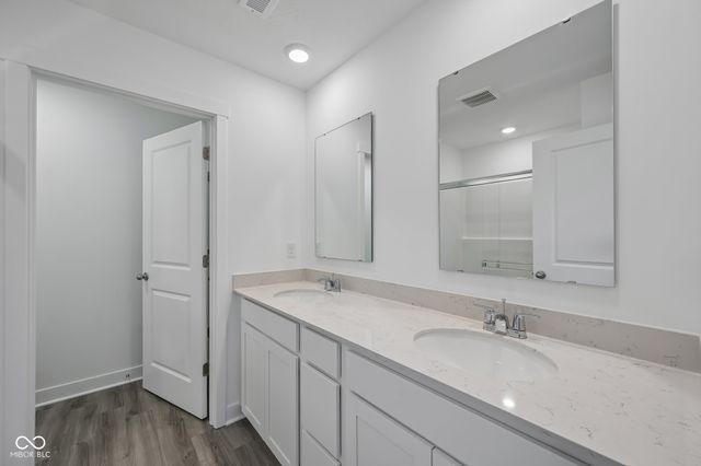 6739 Henley Way, Indianapolis, IN 46221