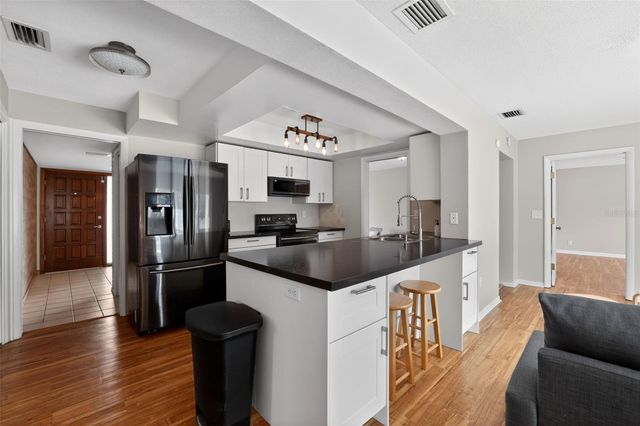 13940 ANTIGUA DRIVE, Seminole, FL 33776