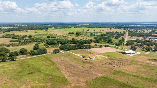 3039 Pear Orchard Road, Granbury, TX 76048