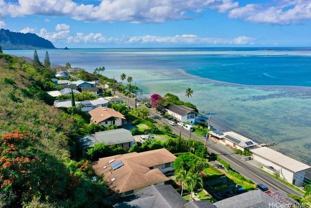 47-26 Kamehameha Highway, Kaneohe, HI 96744