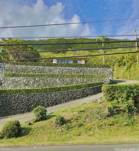 47-26 Kamehameha Highway, Kaneohe, HI 96744