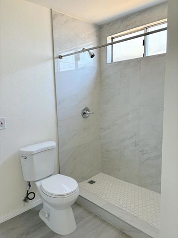 3985 Limestone Way, Sacramento, CA 95823