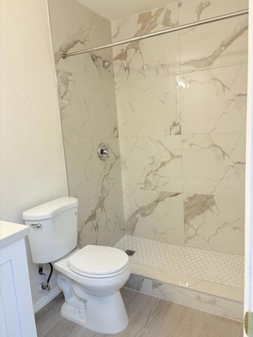 3985 Limestone Way, Sacramento, CA 95823