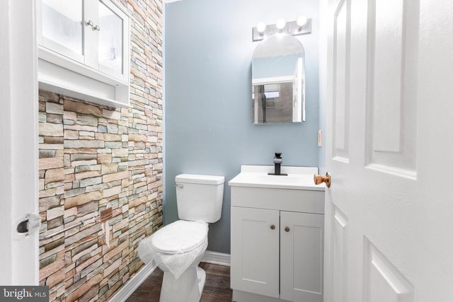 717 LEXINGTON DR, Bear, DE 19701