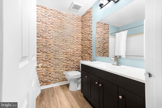 717 LEXINGTON DR, Bear, DE 19701