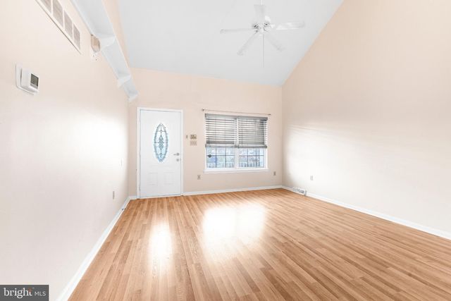 717 LEXINGTON DR, Bear, DE 19701