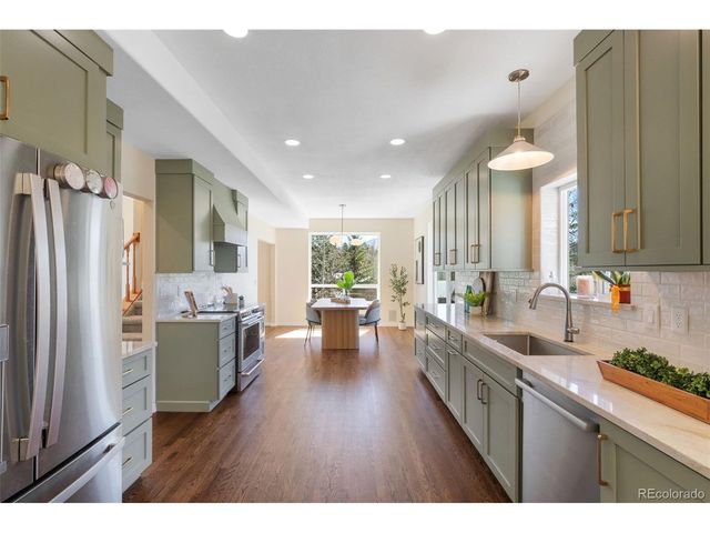 120 Red Clover Ct, Woodland Park, CO 80863
