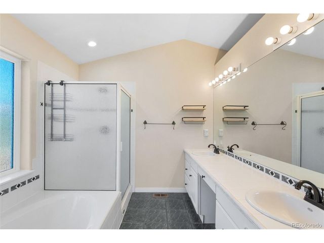 120 Red Clover Ct, Woodland Park, CO 80863