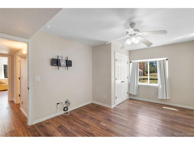 120 Red Clover Ct, Woodland Park, CO 80863