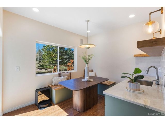 120 Red Clover Ct, Woodland Park, CO 80863