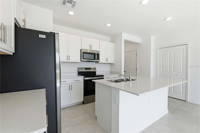 14052 LILAC SKY TERRACE, Bradenton, FL 34211