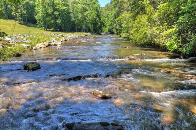 1027 Power Dam Road, Blue Ridge, GA 30513