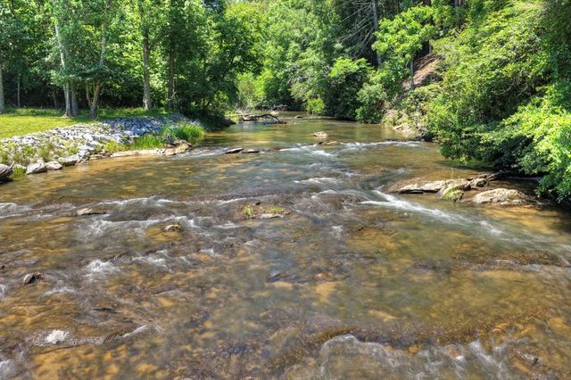 1027 Power Dam Road, Blue Ridge, GA 30513