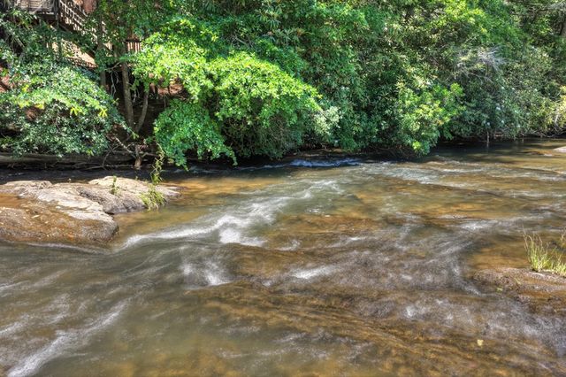 1027 Power Dam Road, Blue Ridge, GA 30513