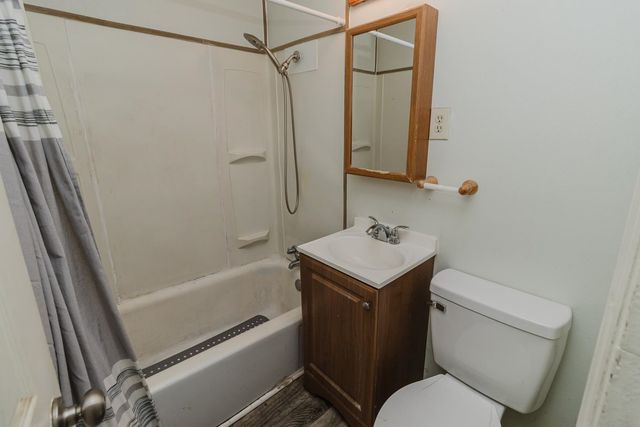 2831 E Stadium, Wichita, KS 67214