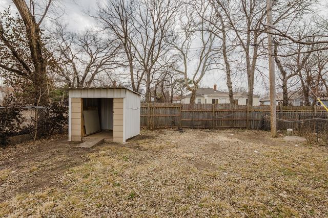 2831 E Stadium, Wichita, KS 67214