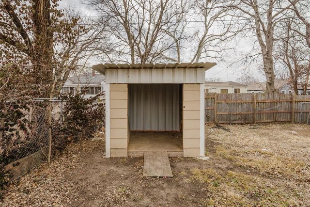 2831 E Stadium, Wichita, KS 67214