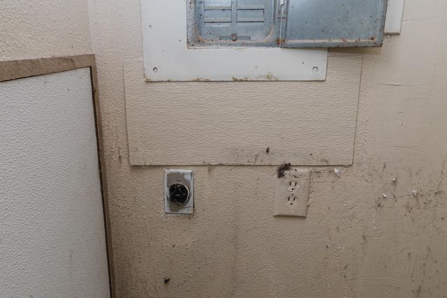 2831 E Stadium, Wichita, KS 67214