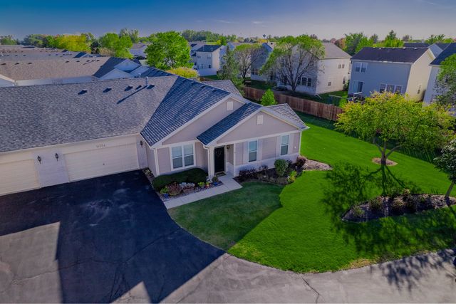 16334 Crescent Lake Drive, Crest Hill, IL 60403